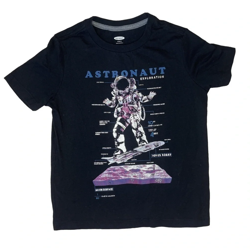 🟢 3/$15 Old Navy Astronaut Short Sleeve Tee Boy Small (6/7)